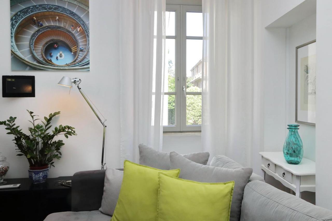 Luxury Apartment Vaticano-S'Peter Basilica - Netflix Wifi - Aircond Roma Exterior foto