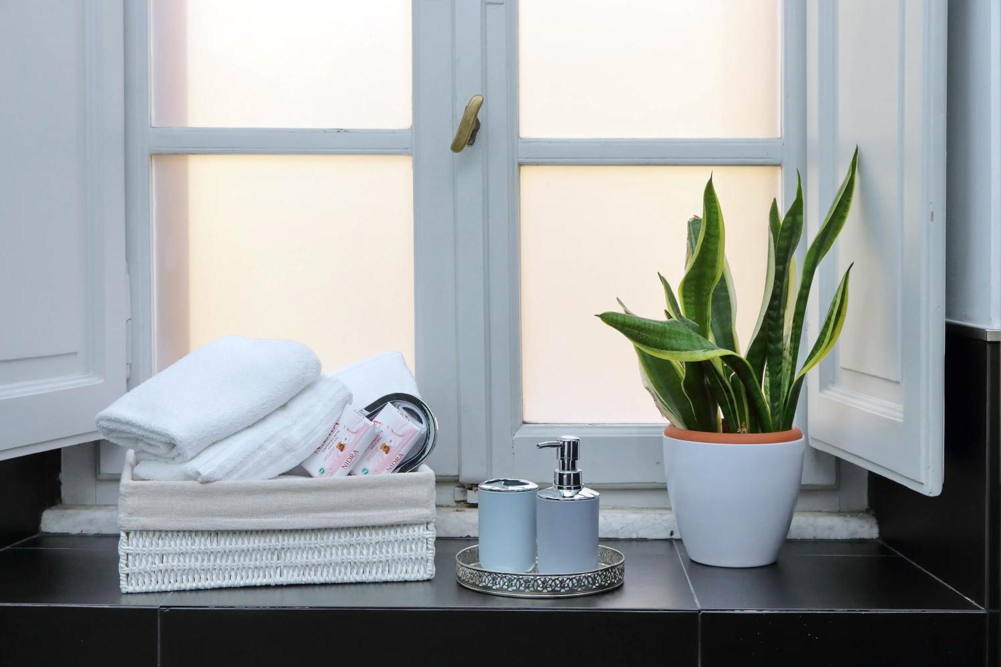 Luxury Apartment Vaticano-S'Peter Basilica - Netflix Wifi - Aircond Roma Exterior foto